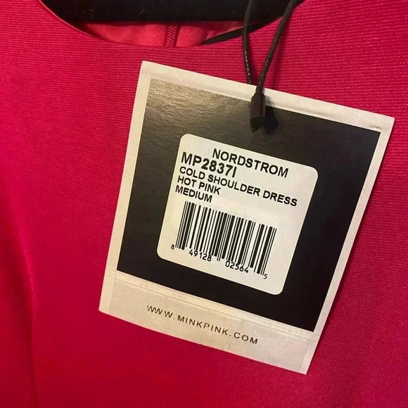 NWT Minkpink cold shoulder mini dress - Picture 3 of 7